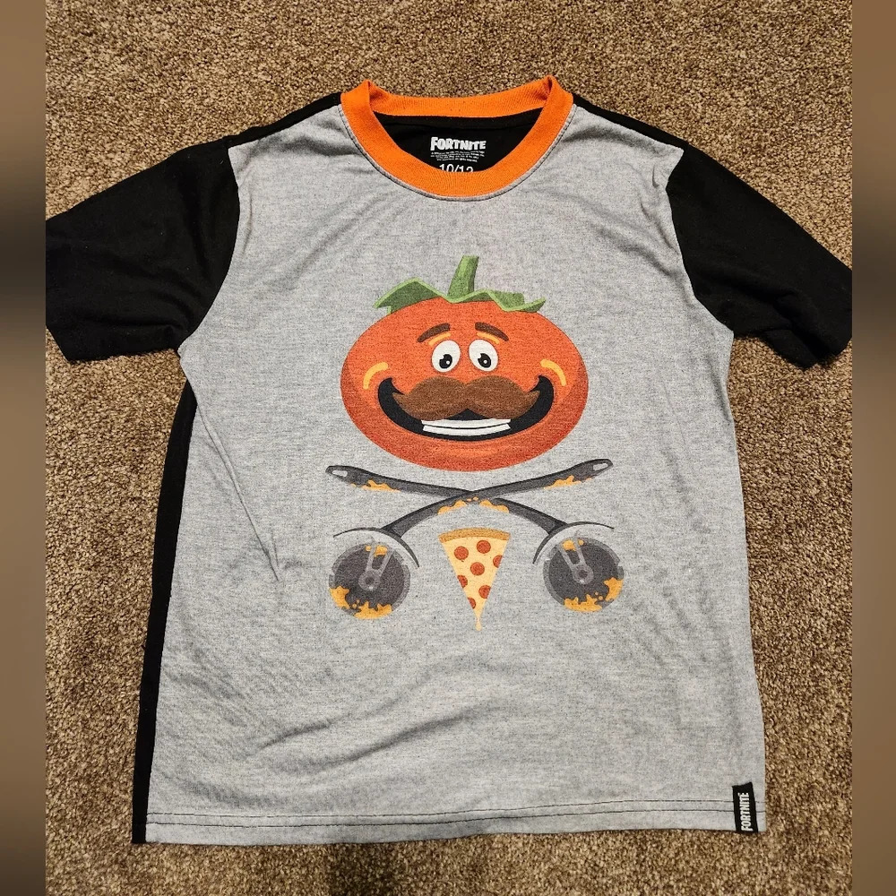 ๐3/$15 Boy's 4 Piece Lot 10/12 Large Clothing - Picture 11 of 12